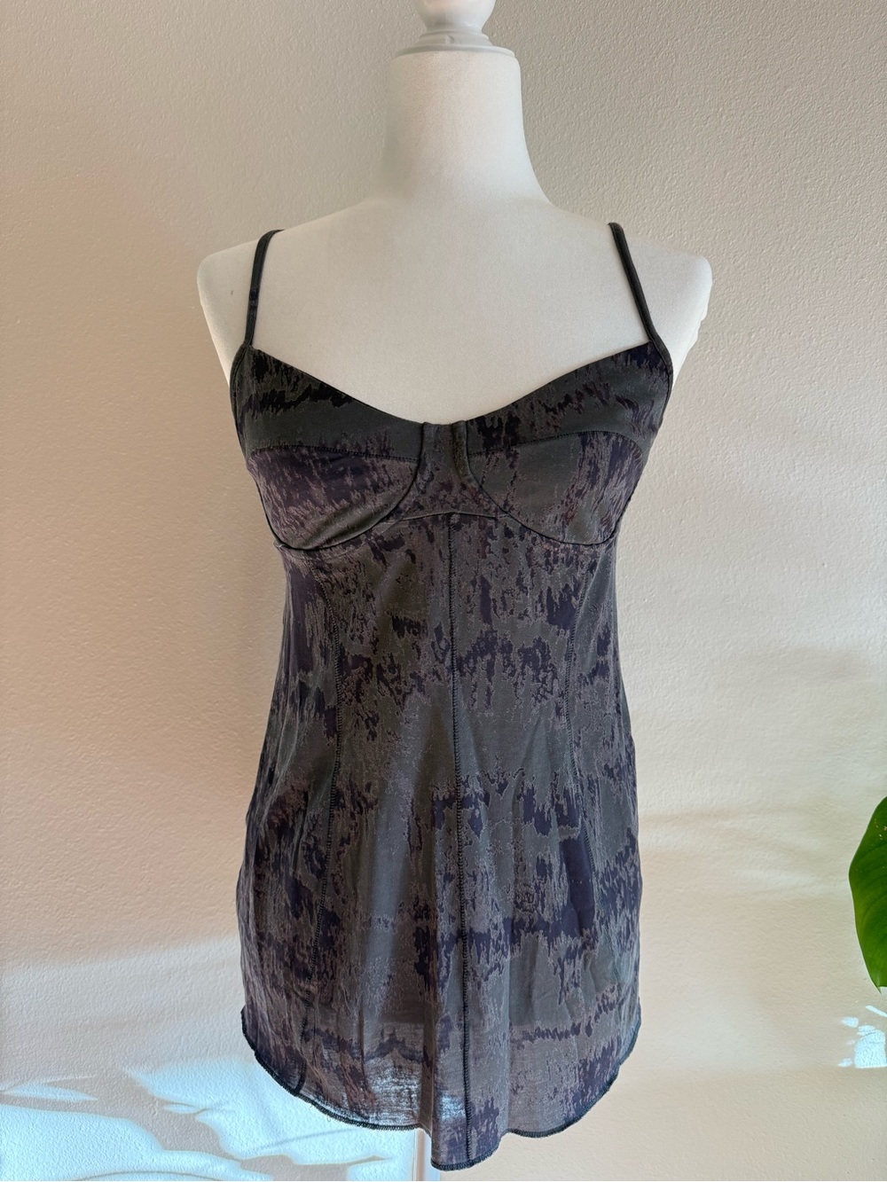 Wilfred Black & Charcoal Satin Camisole Tank